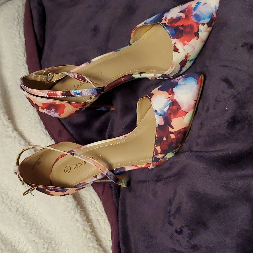 Floral heels - Picture 5 of 5
